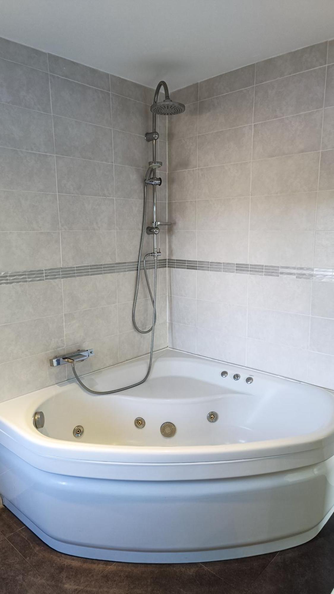 U Casone, B&W Modern Apartment, Spa, Wifi, Air-Conditioning, Free Parking, Decreasing Prices Aghione Экстерьер фото
